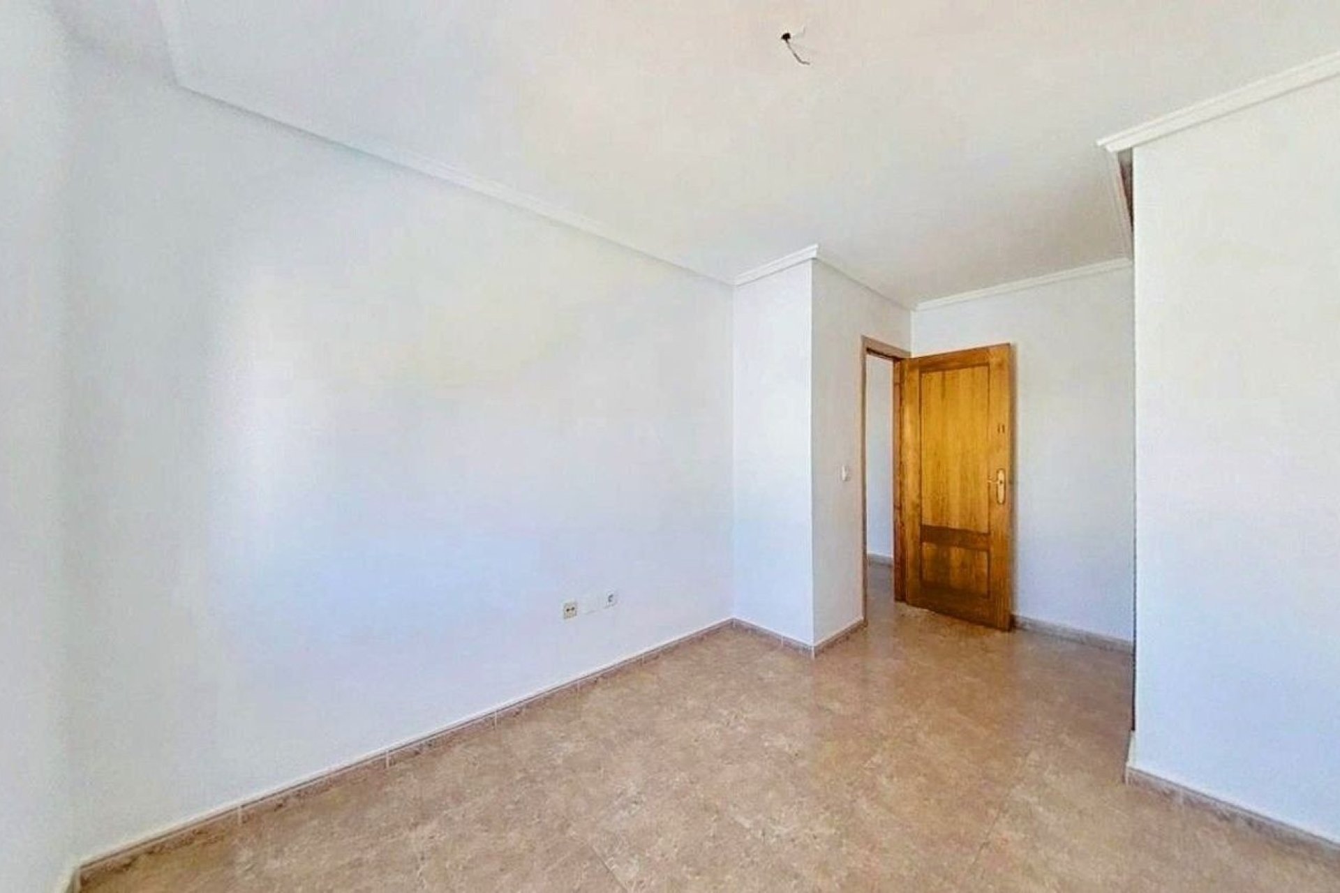 Перепродажа - Коммерческая - Torrevieja