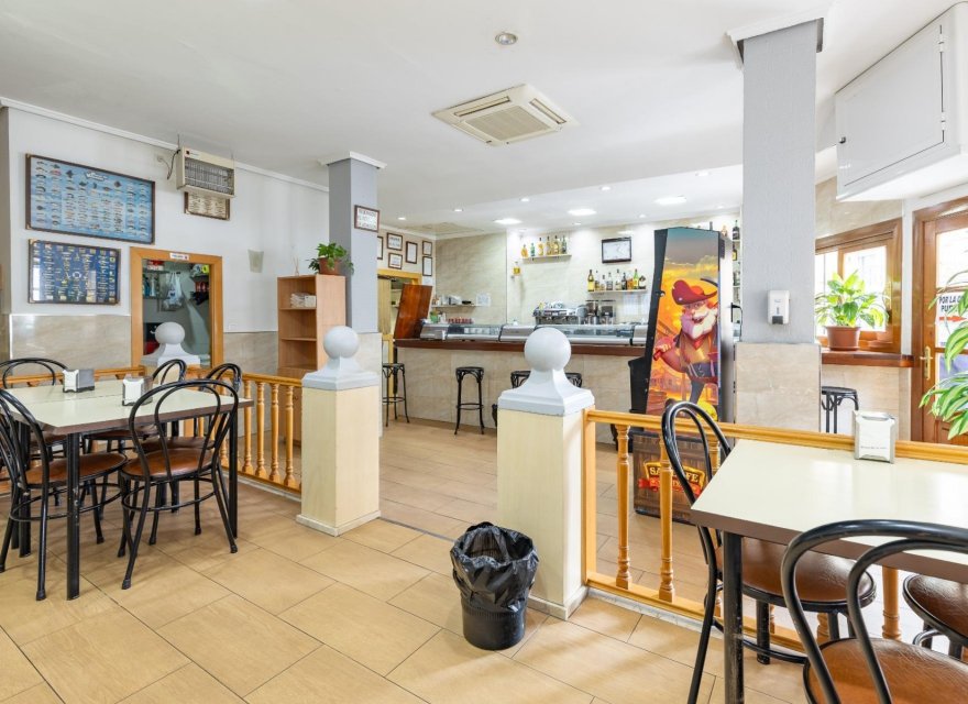 Перепродажа - Коммерческая - Valencia - Benimamet