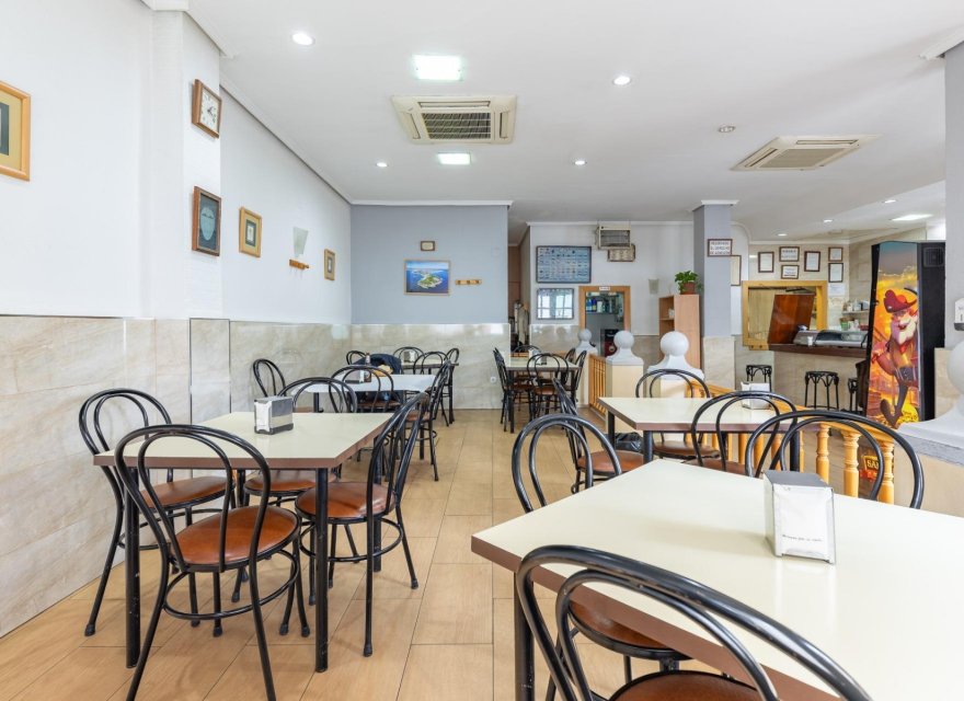 Перепродажа - Коммерческая - Valencia - Benimamet