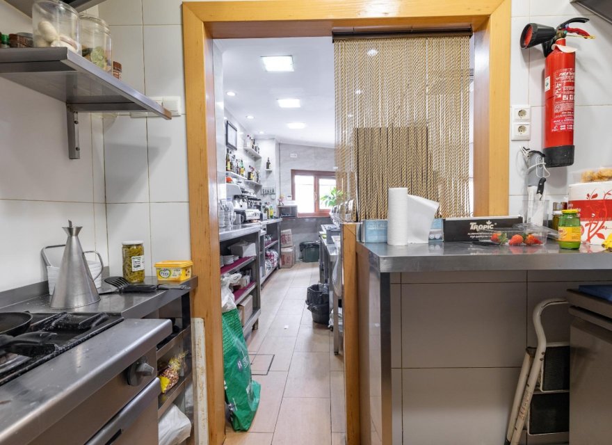 Перепродажа - Коммерческая - Valencia - Benimamet