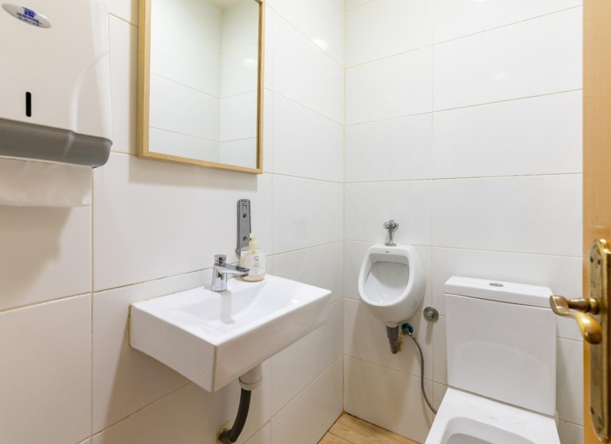 Перепродажа - Коммерческая - Valencia - Benimamet