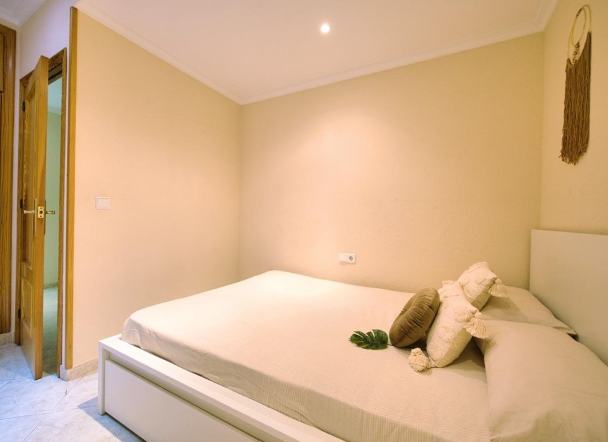 Перепродажа - Квартира - Alicante - Centro