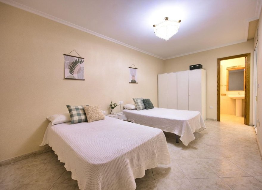 Перепродажа - Квартира - Alicante - Centro