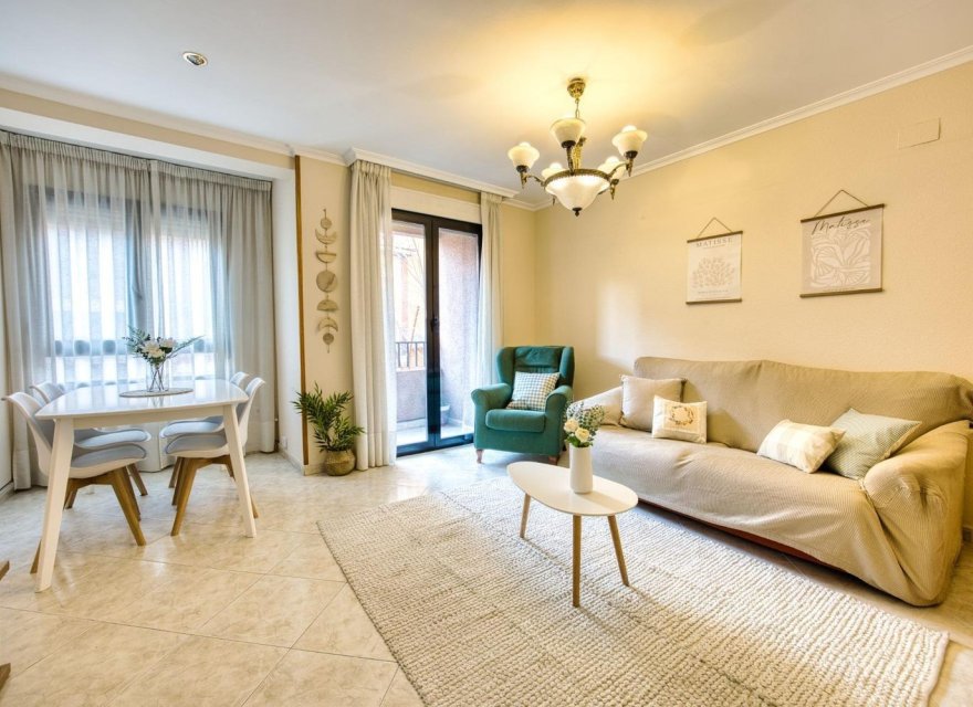 Перепродажа - Квартира - Alicante - Centro