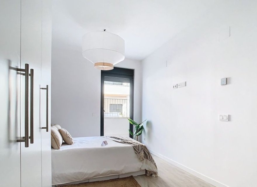 Перепродажа - Квартира - Alicante (San Juan) - Franc Espinós