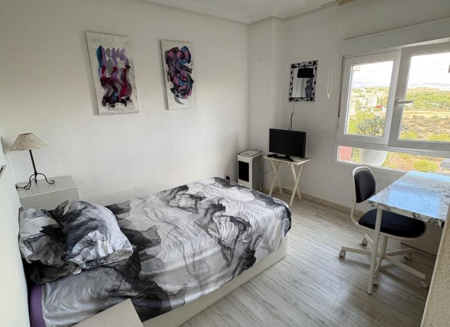 Перепродажа - Квартира - Alicante