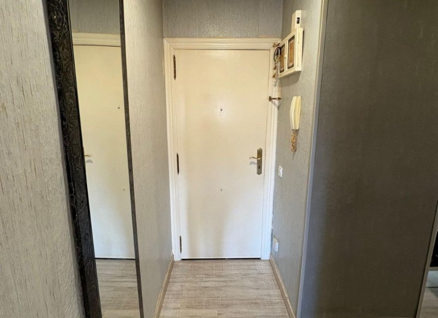 Перепродажа - Квартира - Alicante