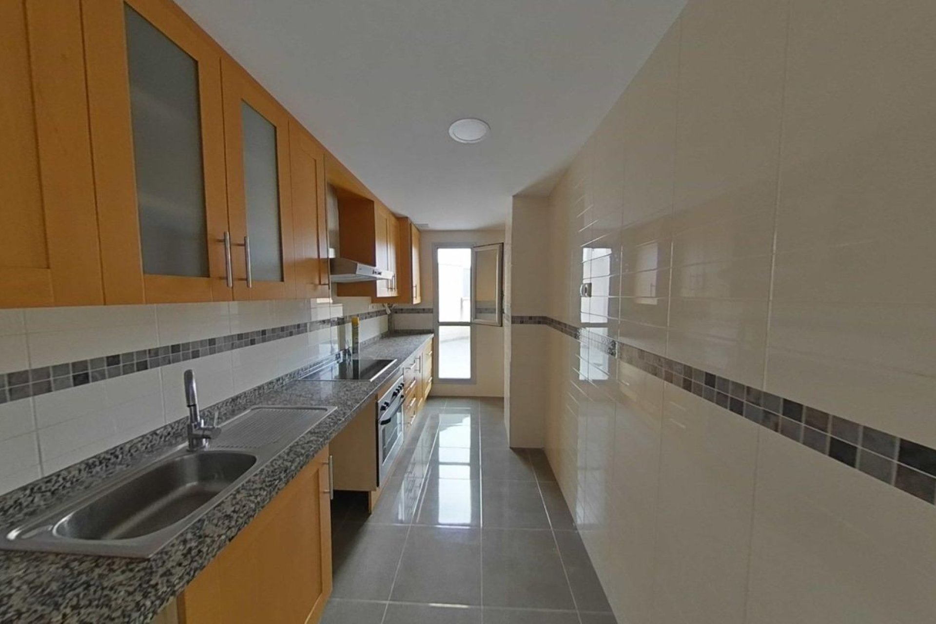 Перепродажа - Квартира - Alicante