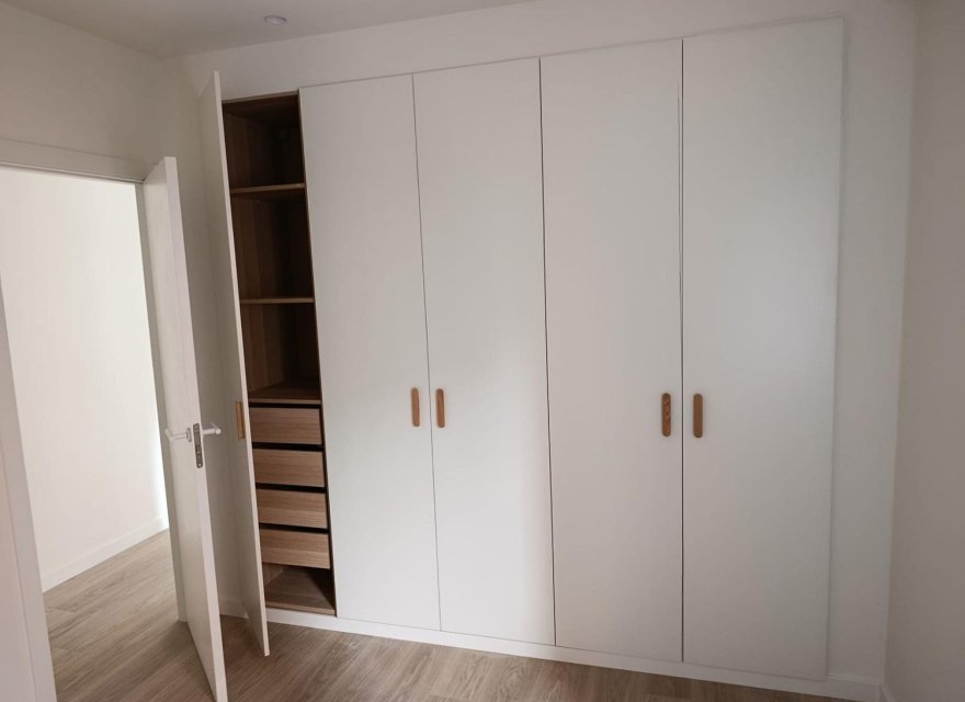 Перепродажа - Квартира - Alicante