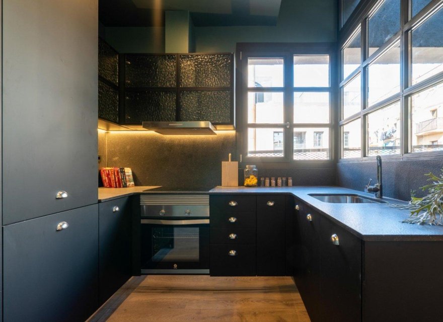 Перепродажа - Квартира - Barcelona old town