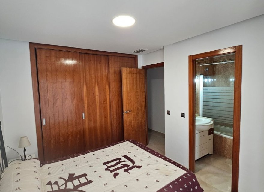 Перепродажа - Квартира - Benidorm