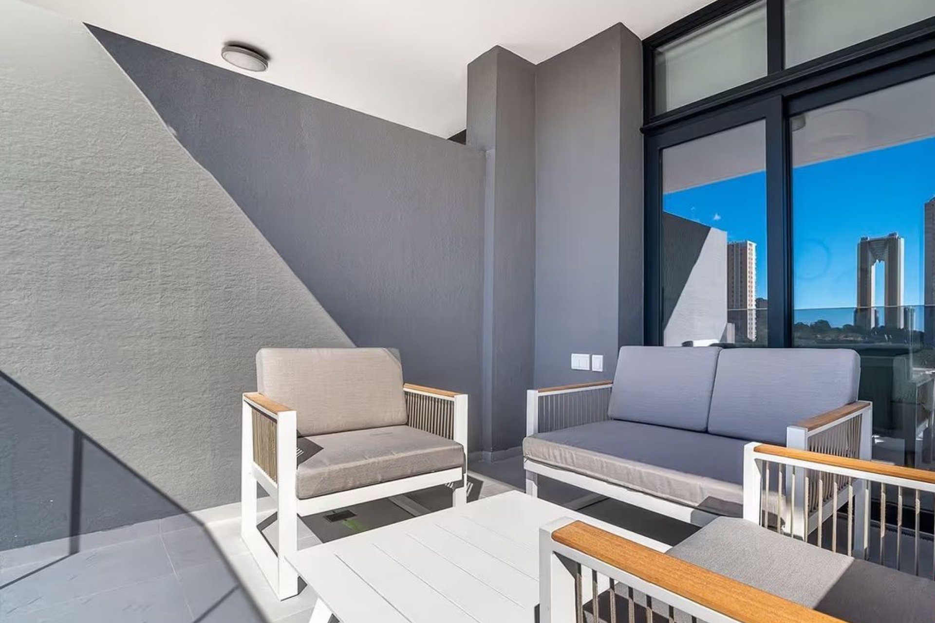Перепродажа - Квартира - Benidorm