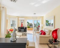 Перепродажа - Квартира - Costa Adeje (La Caleta) - Oasis la Caleta