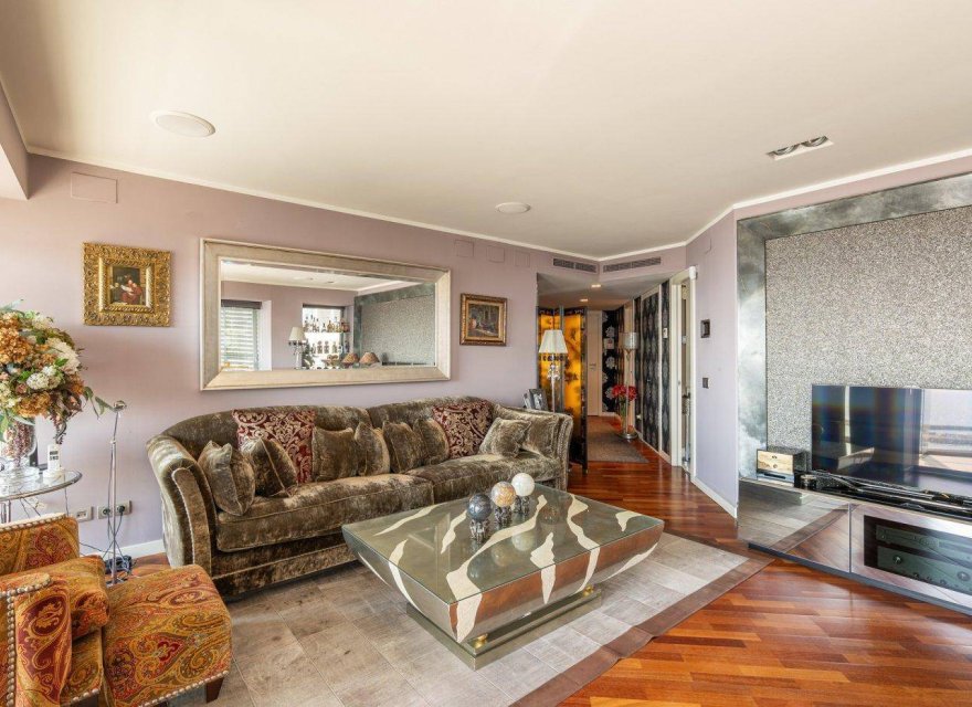 Перепродажа - Квартира - Diagonal Mar