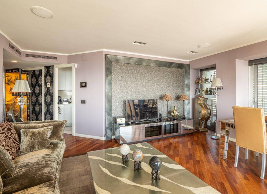 Перепродажа - Квартира - Diagonal Mar