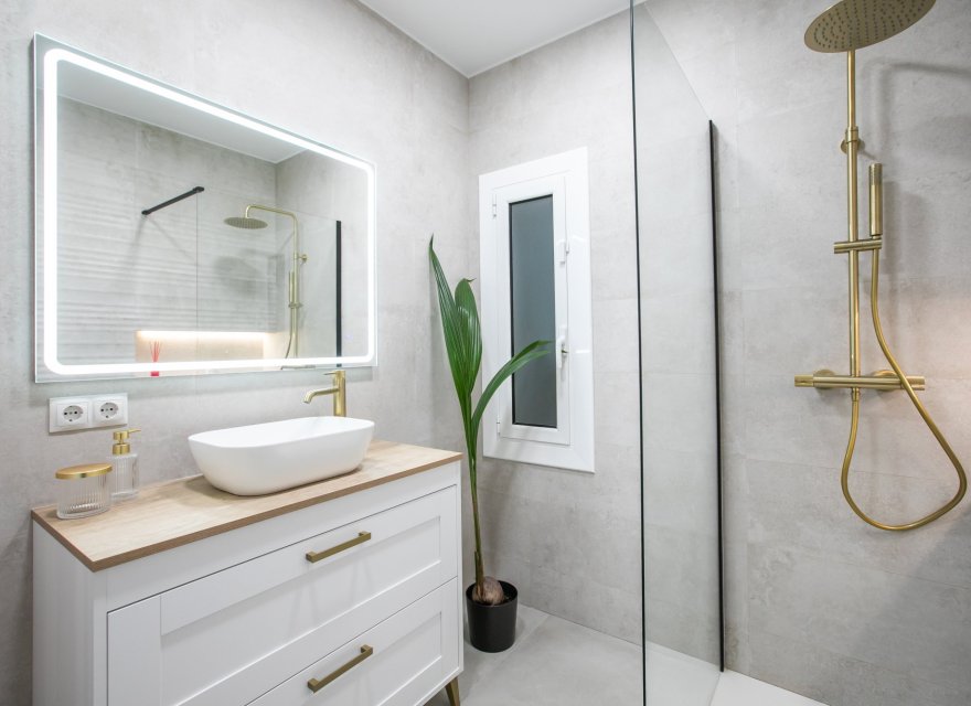 Перепродажа - Квартира - Eixample