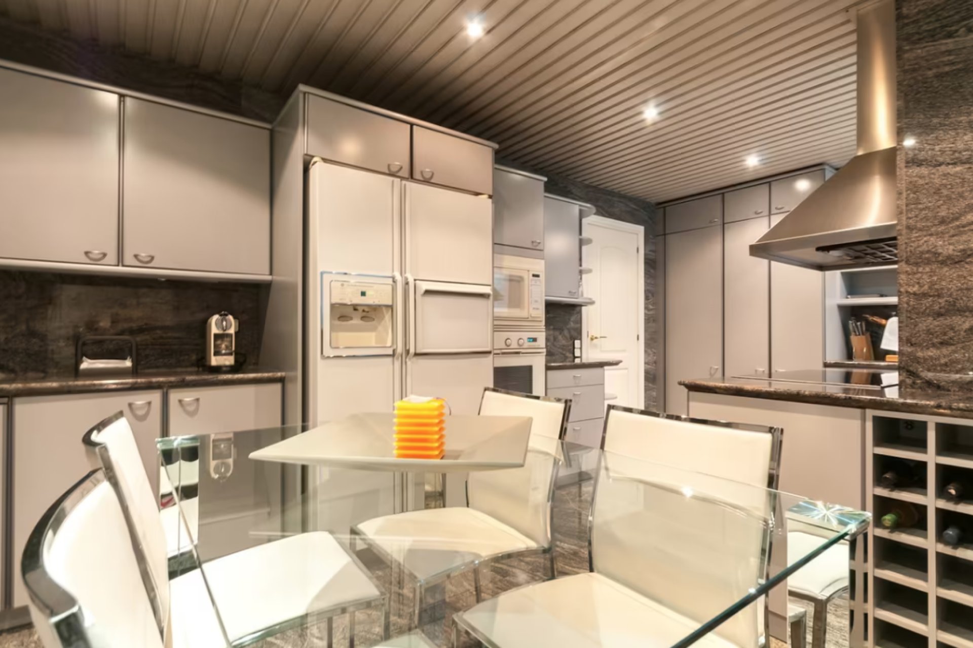 Перепродажа - Квартира - Eixample