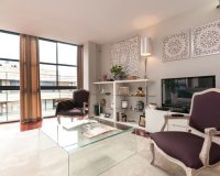 Перепродажа - Квартира - Eixample