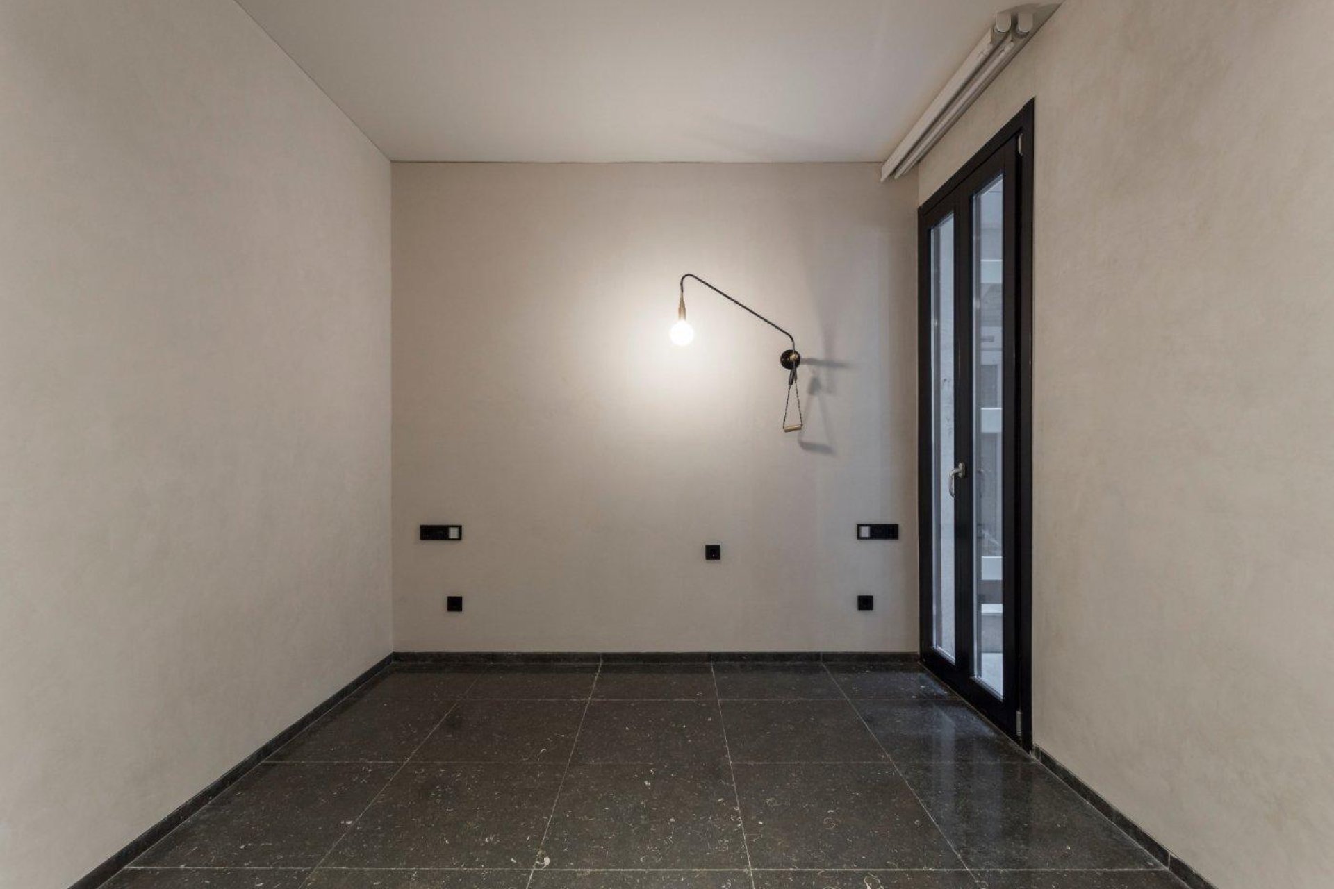 Перепродажа - Квартира - Eixample