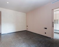 Перепродажа - Квартира - Eixample