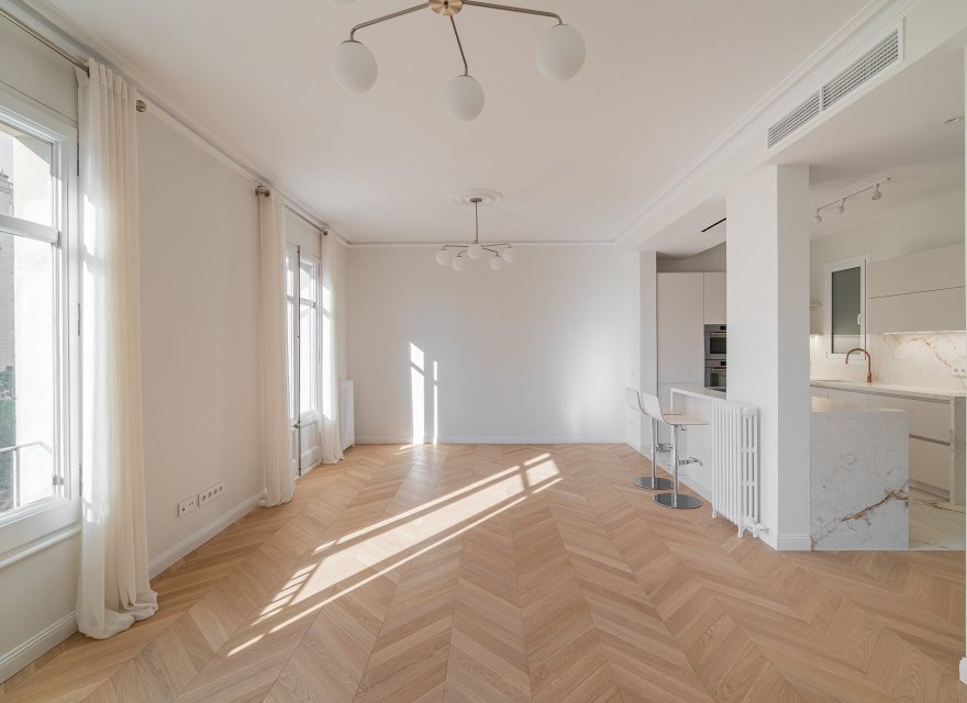 Перепродажа - Квартира - Eixample