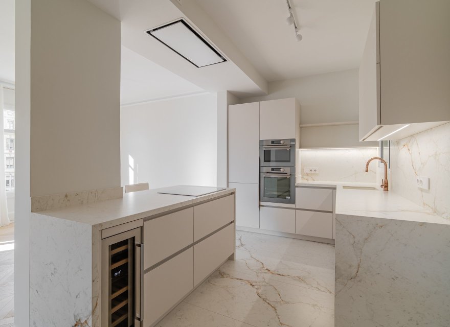 Перепродажа - Квартира - Eixample