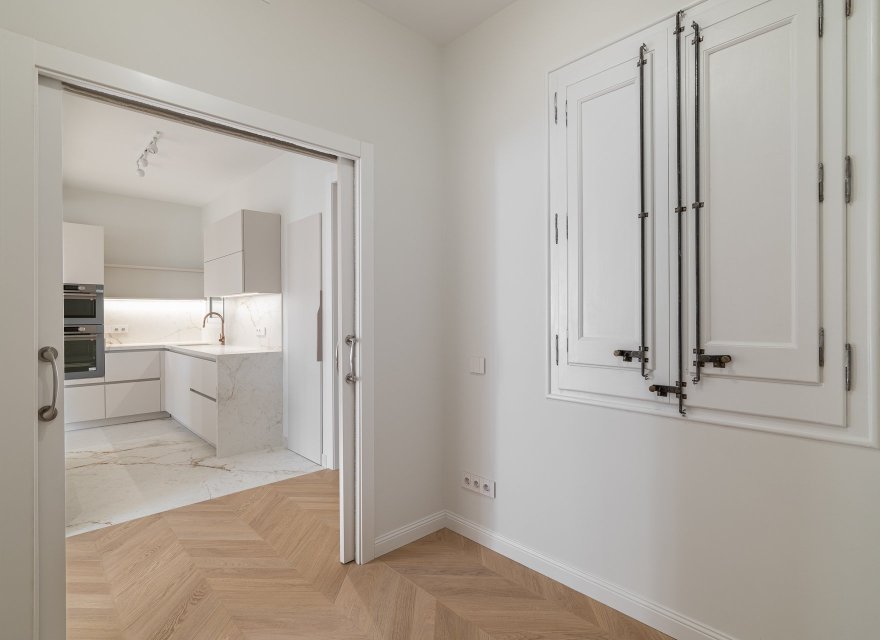 Перепродажа - Квартира - Eixample