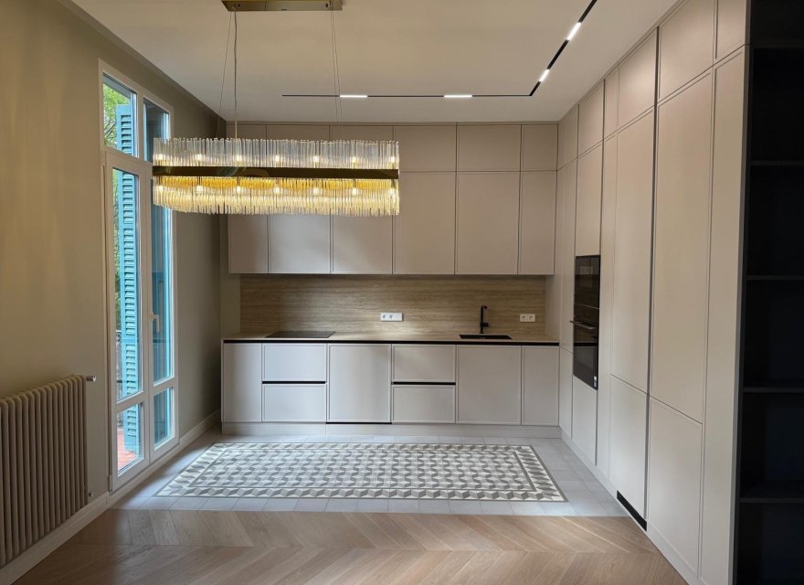 Перепродажа - Квартира - Eixample