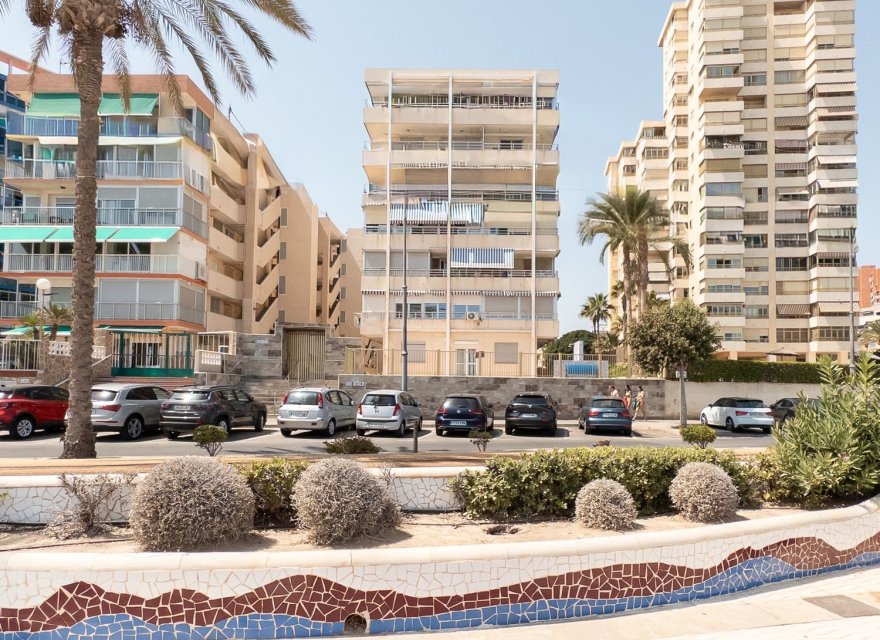 Перепродажа - Квартира - El Campello - Playa Muchavista