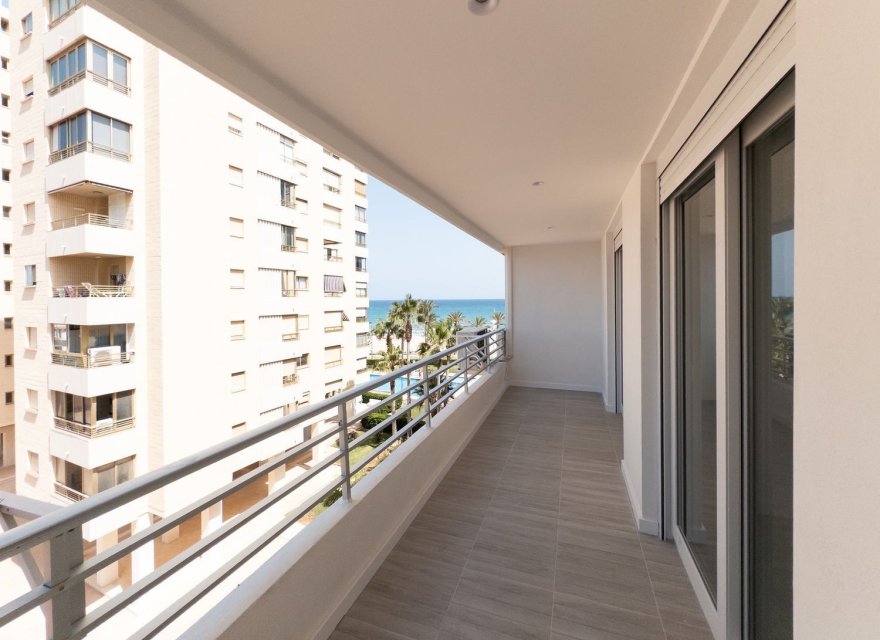Перепродажа - Квартира - El Campello - Playa Muchavista
