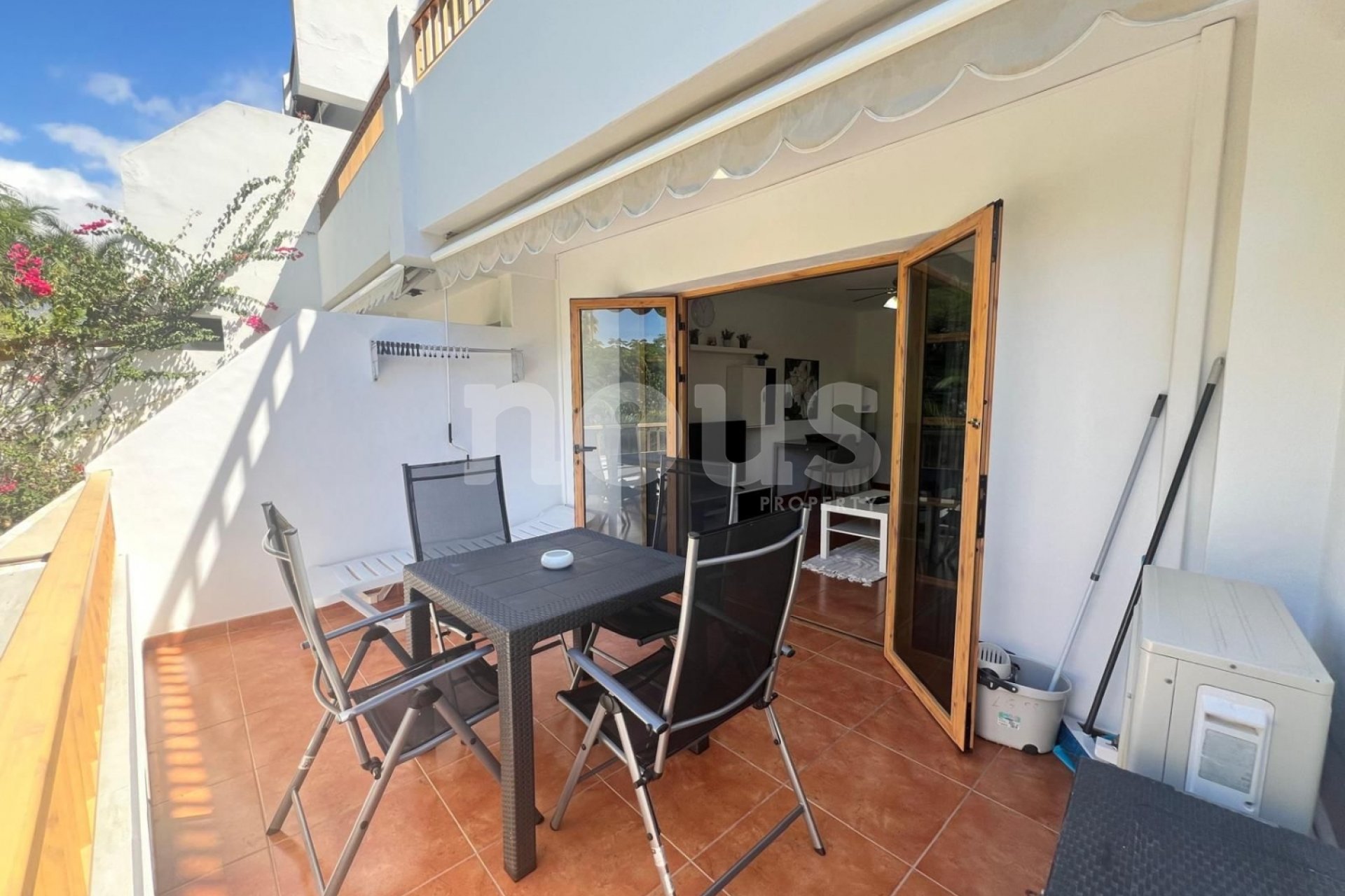 Перепродажа - Квартира - Las Americas (Adeje) - Los Geranios