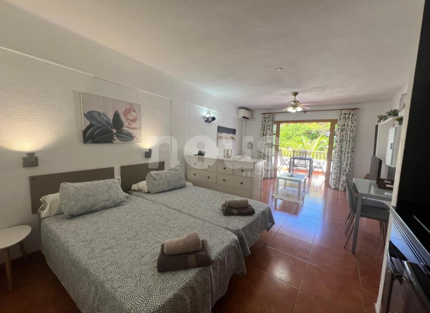 Перепродажа - Квартира - Las Americas (Adeje) - Los Geranios