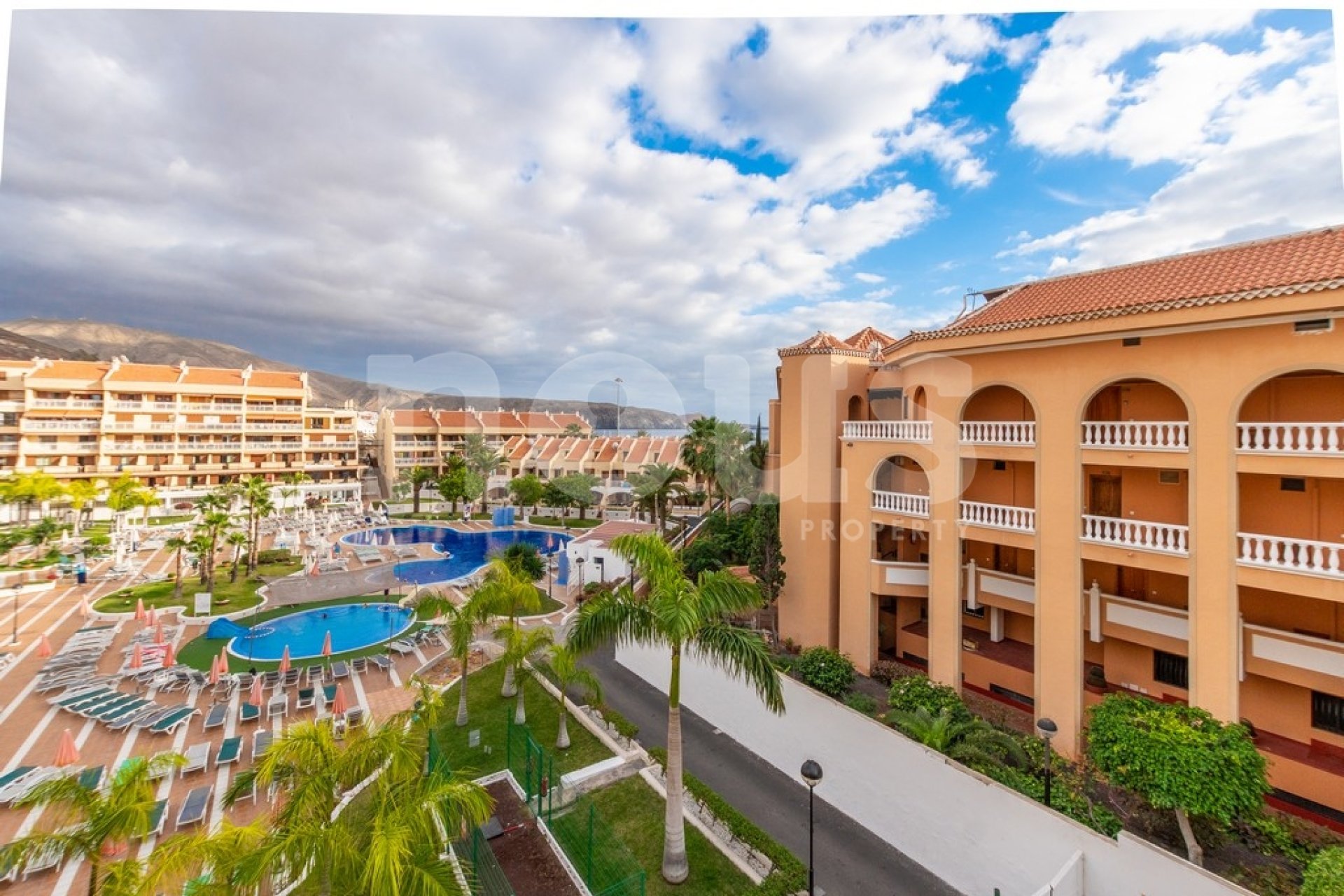 Перепродажа - Квартира - Las Americas (Arona) - Compostela Beach