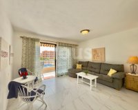 Перепродажа - Квартира - Los Cristianos - Bahía