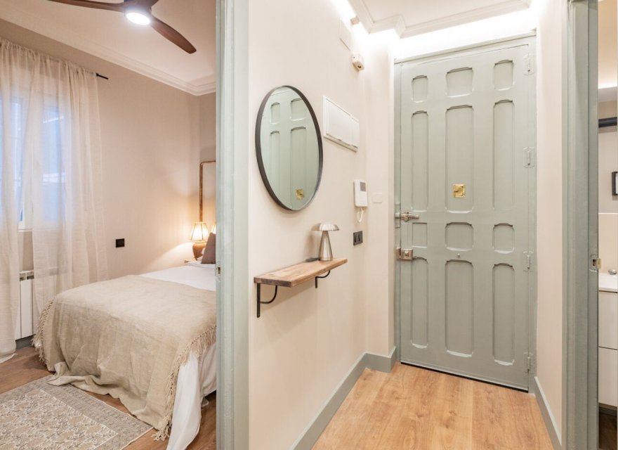 Перепродажа - Квартира - Madrid - Lista