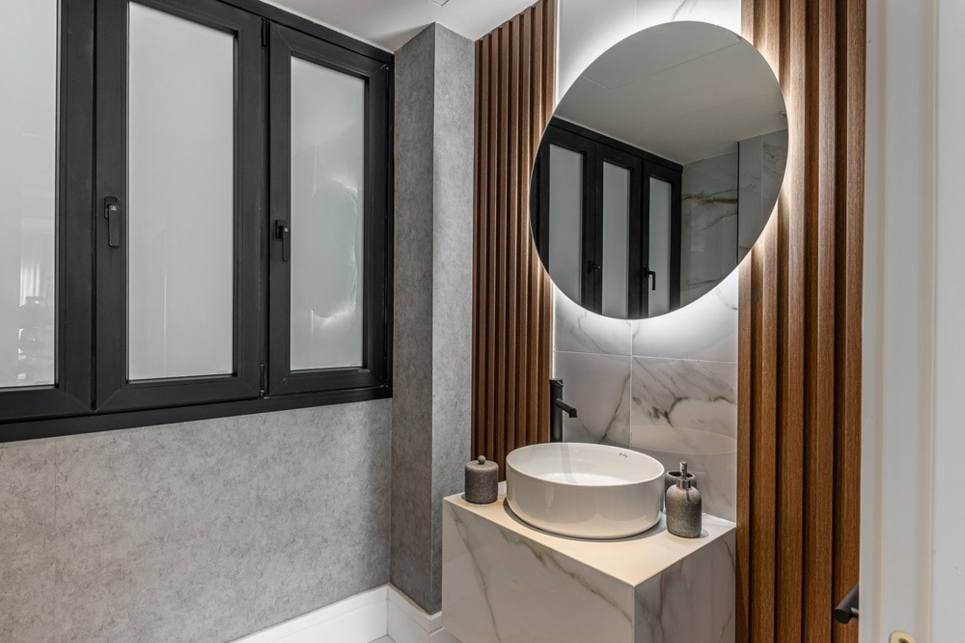 Перепродажа - Квартира - Madrid