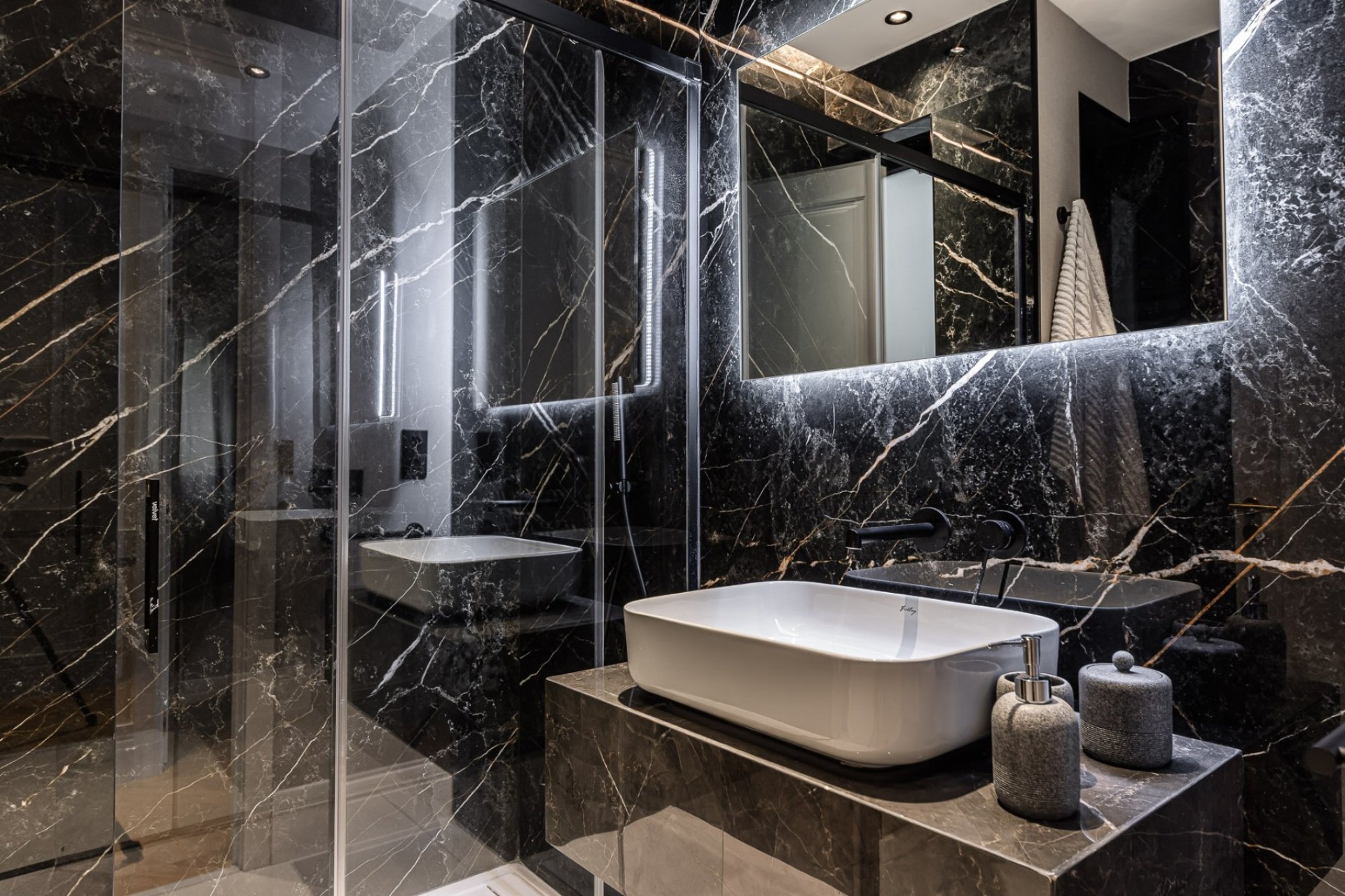 Перепродажа - Квартира - Madrid