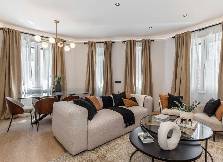 Перепродажа - Квартира - Madrid