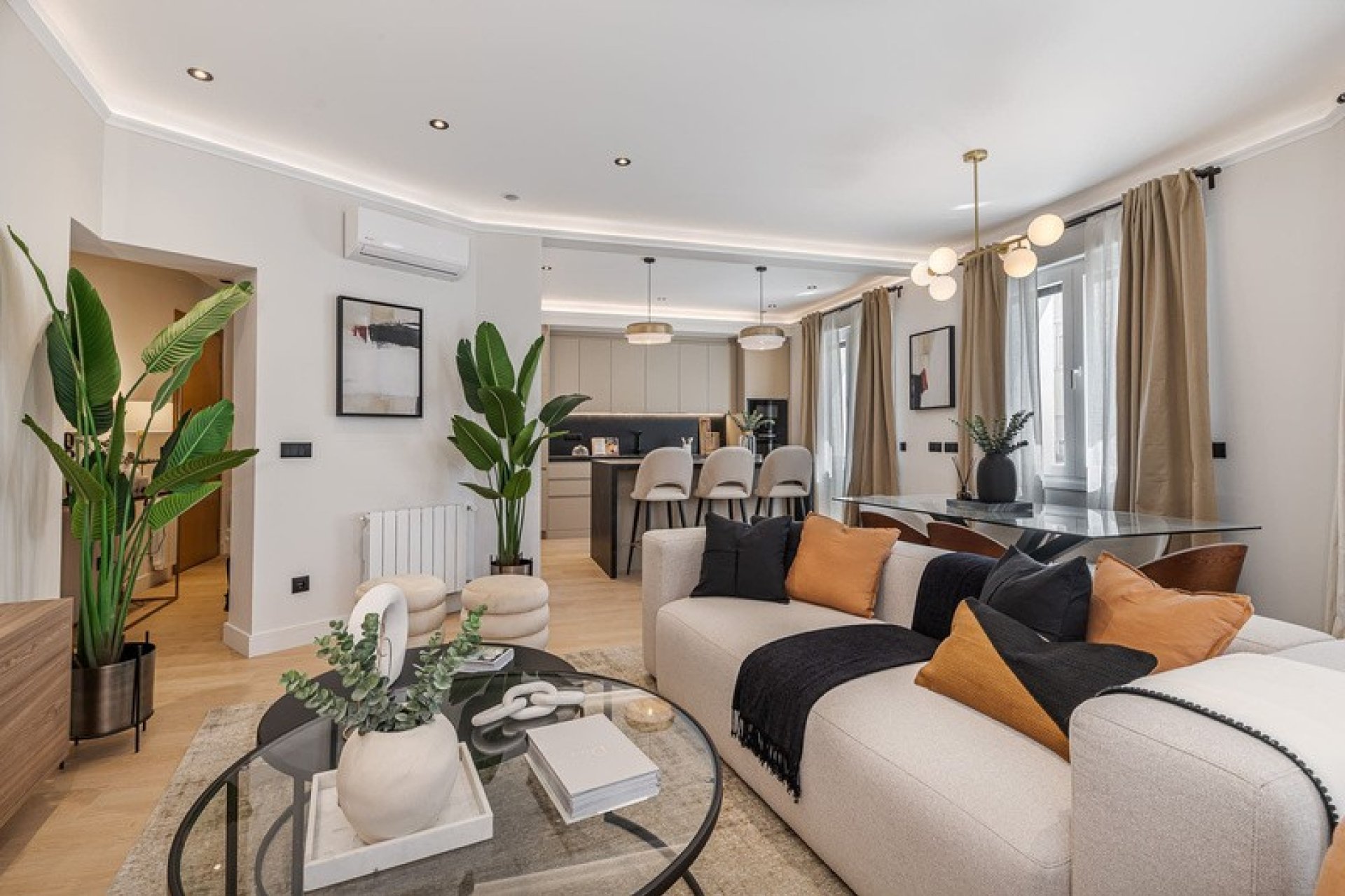 Перепродажа - Квартира - Madrid