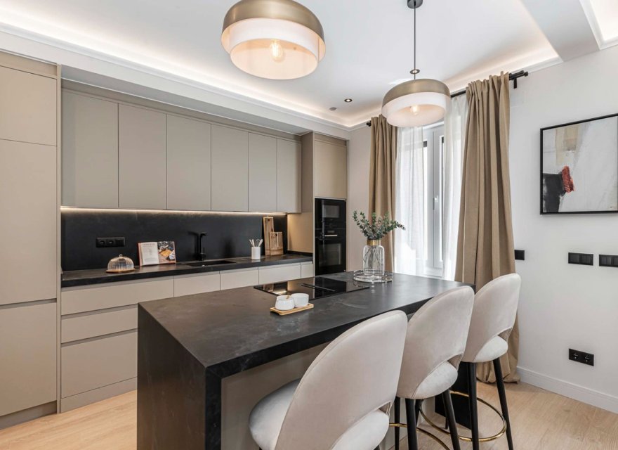 Перепродажа - Квартира - Madrid