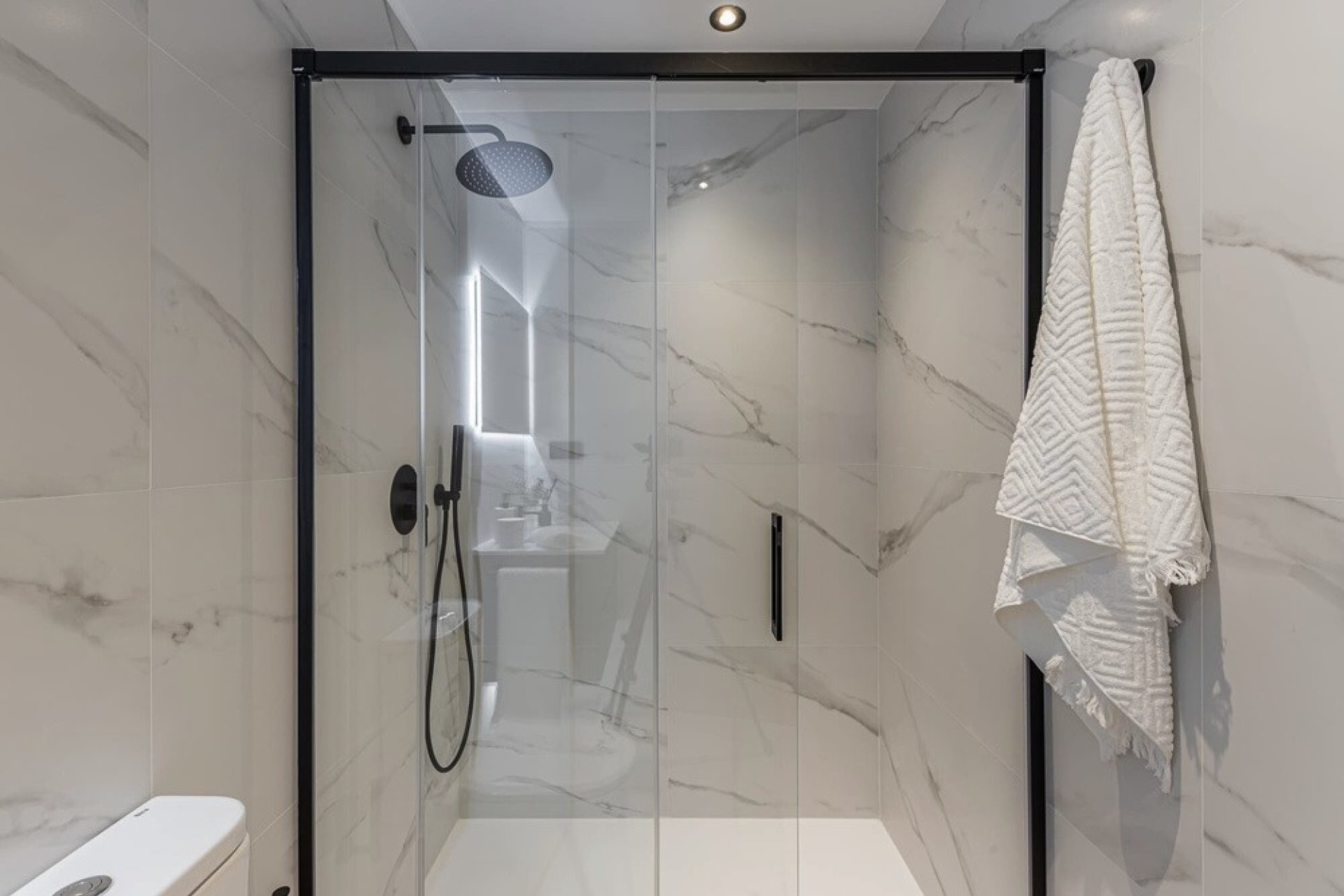 Перепродажа - Квартира - Madrid