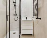 Перепродажа - Квартира - Madrid