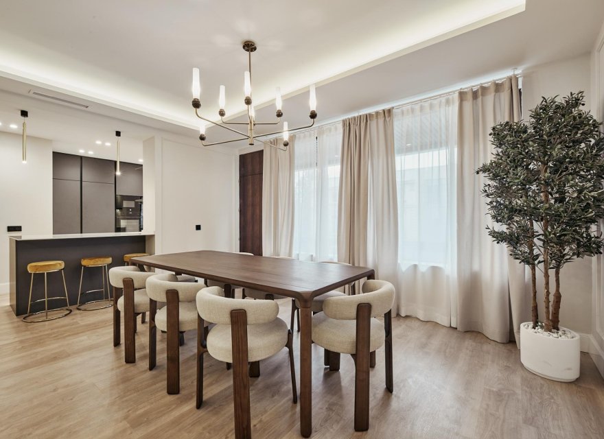 Перепродажа - Квартира - Madrid