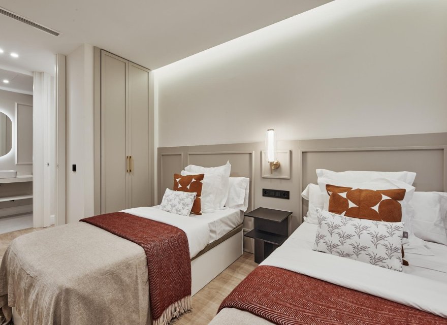 Перепродажа - Квартира - Madrid