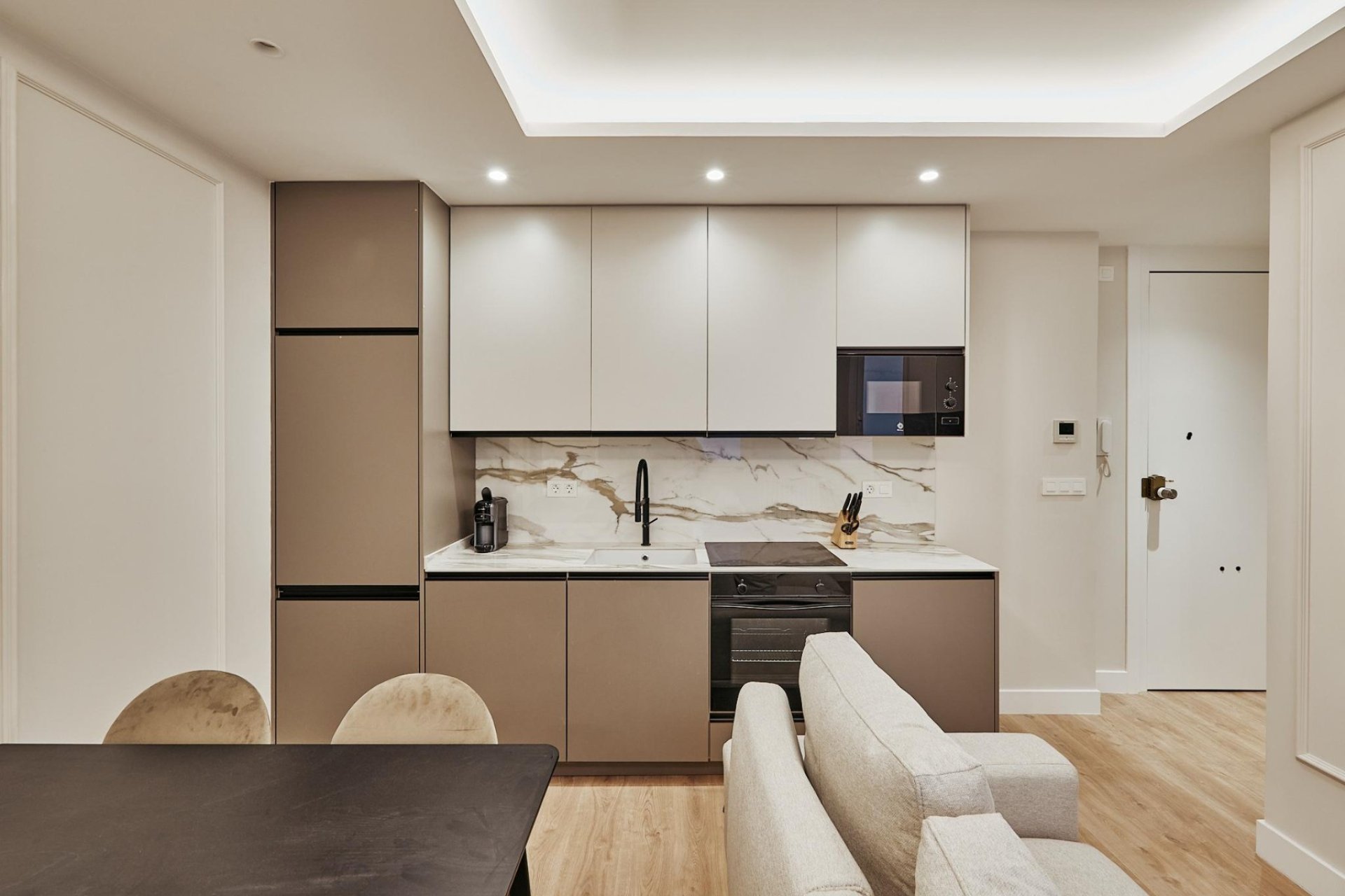 Перепродажа - Квартира - Madrid