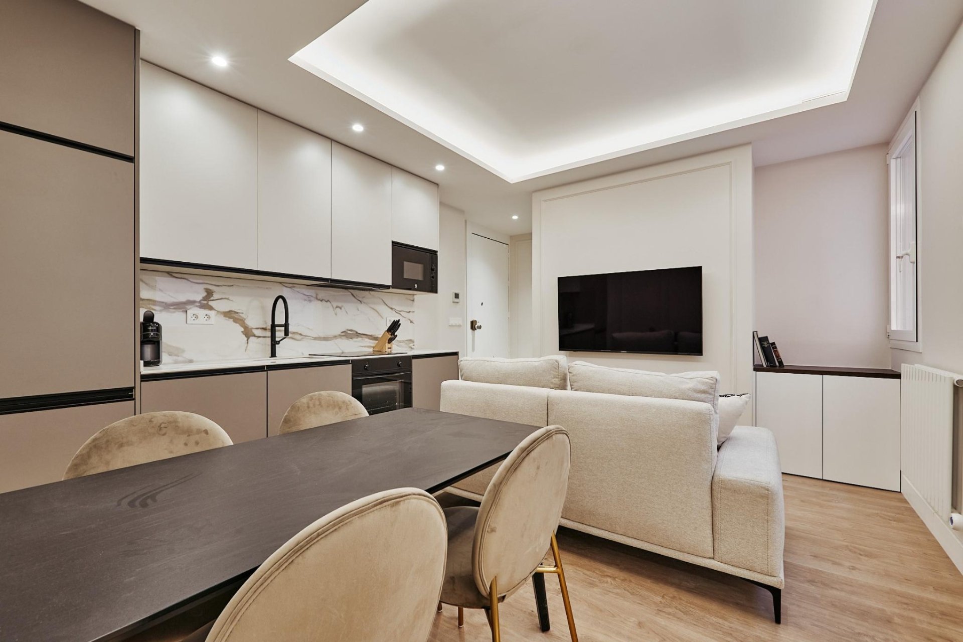 Перепродажа - Квартира - Madrid