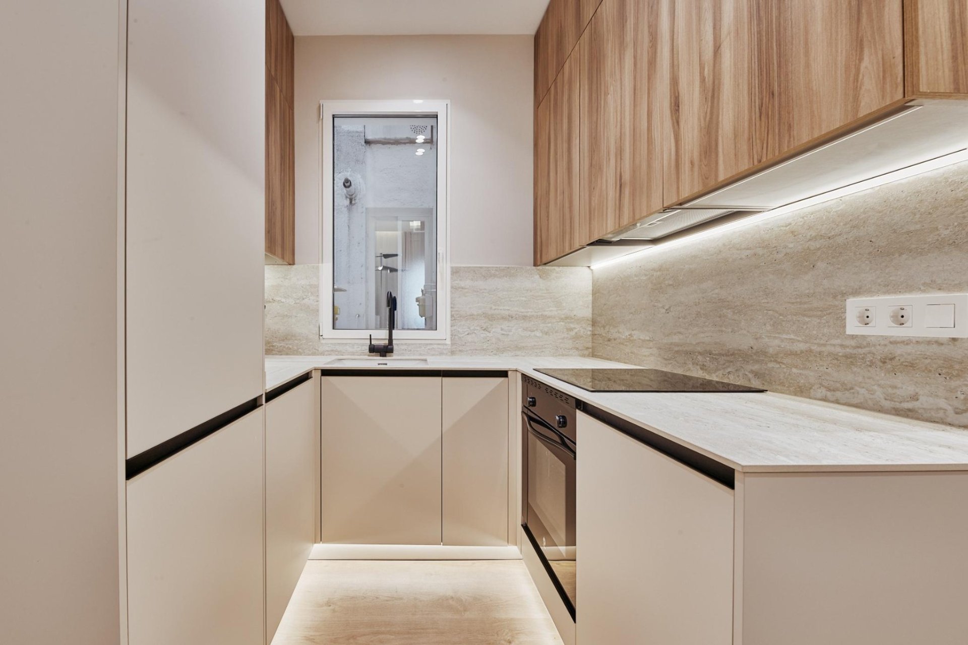 Перепродажа - Квартира - Madrid