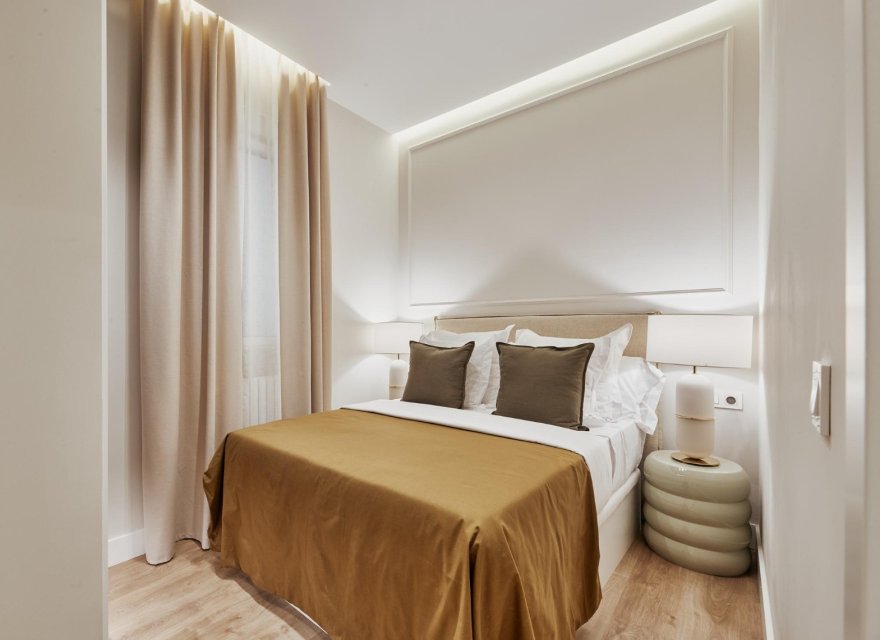 Перепродажа - Квартира - Madrid