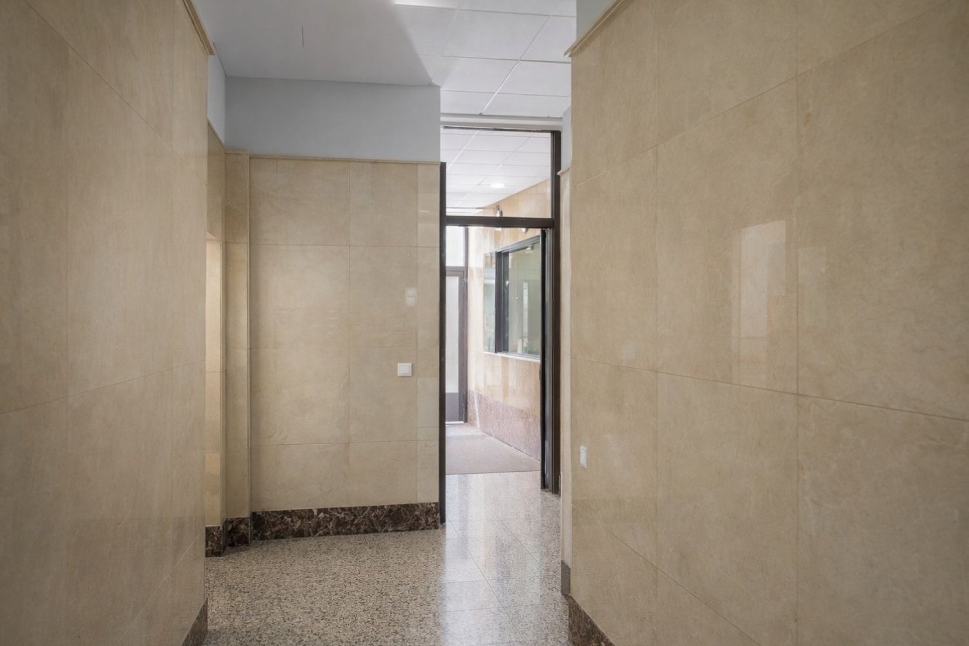Перепродажа - Квартира - Madrid