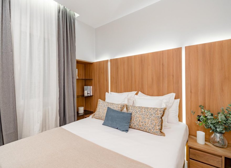 Перепродажа - Квартира - Madrid